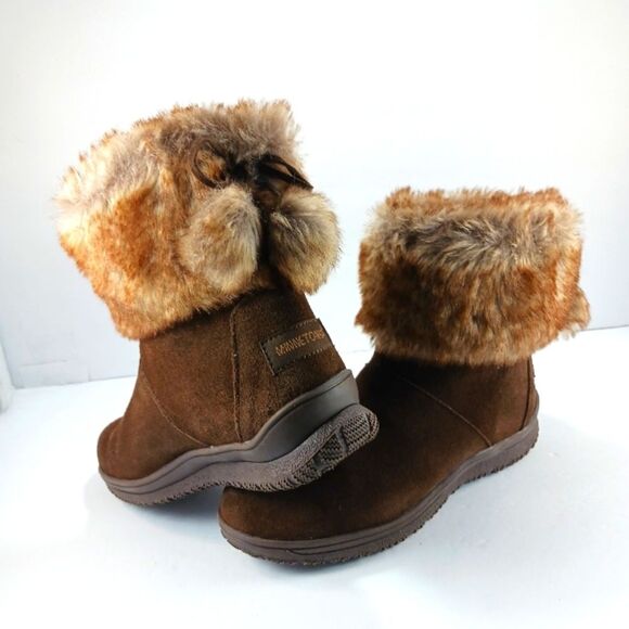 NWOT Minnetonka Somerville Women's Brown Suede Leather Boot Plush Faux Fur 8.... - Picture 1 of 13